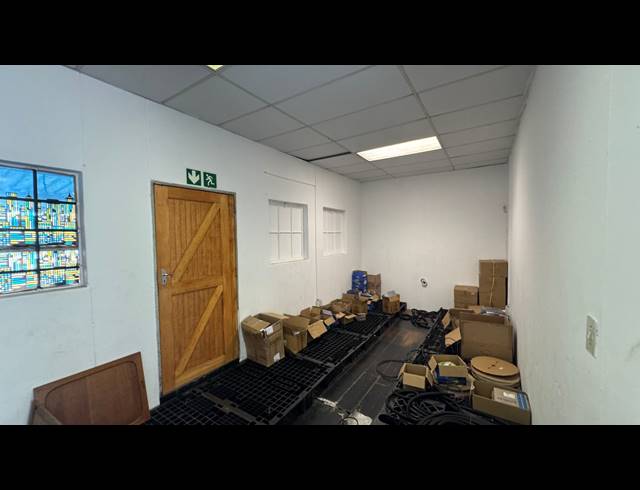 313M² WAREHOUSE TO LET IN WYNBERG